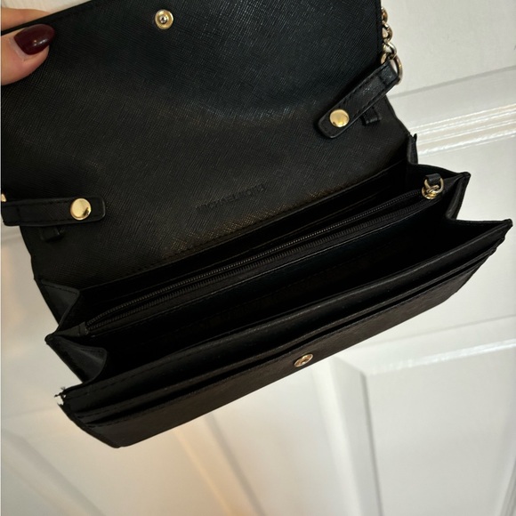 Michael Kors Cross Body Bag - Picture 3 of 3